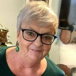 Meet your Posher, Susie